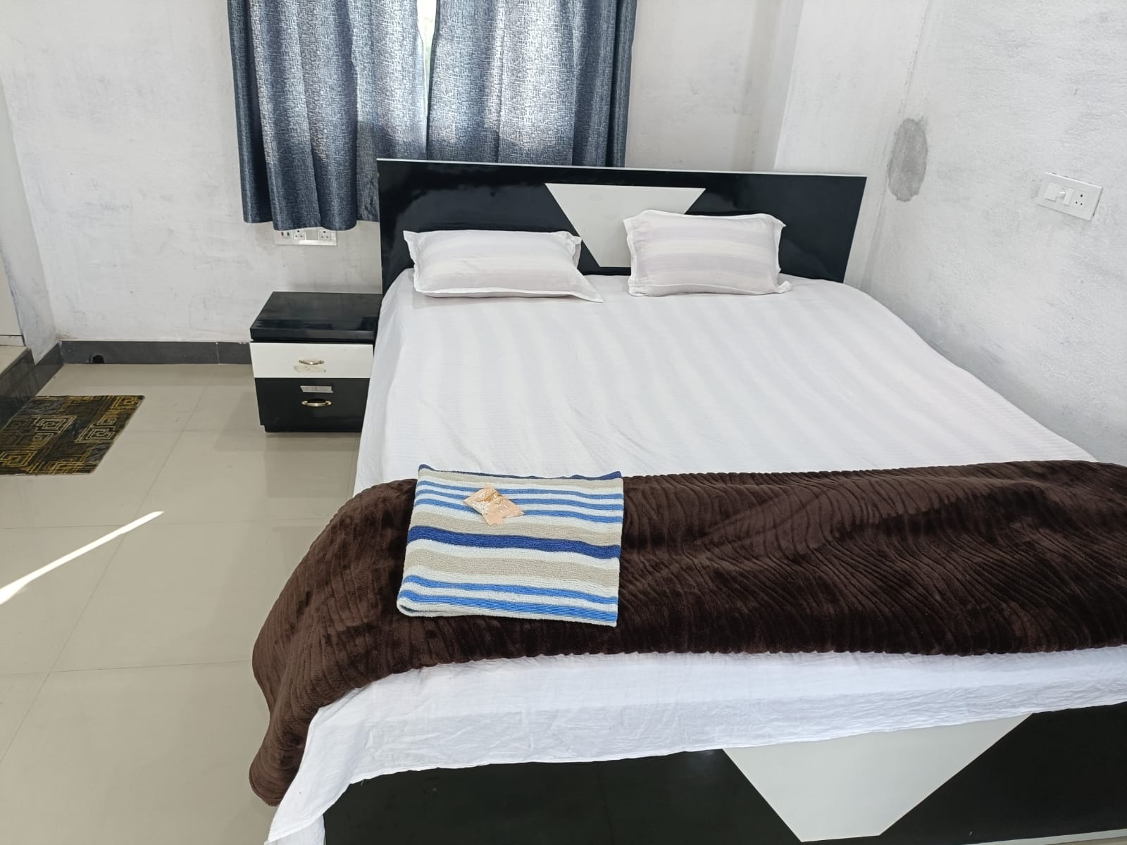 Welcome to Gangasagar Das Guest House